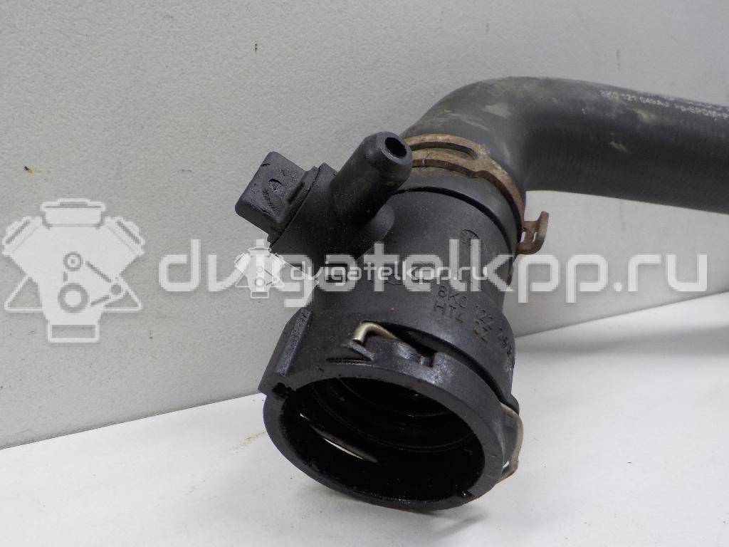 Фото Патрубок радиатора  8K0121055N для Audi A5 / A4 {forloop.counter}}