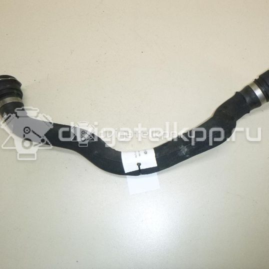 Фото Патрубок радиатора  8K0121101M для Audi A5 / A4