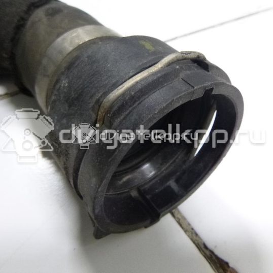 Фото Патрубок радиатора  8K0121051C для audi A4 [B8]