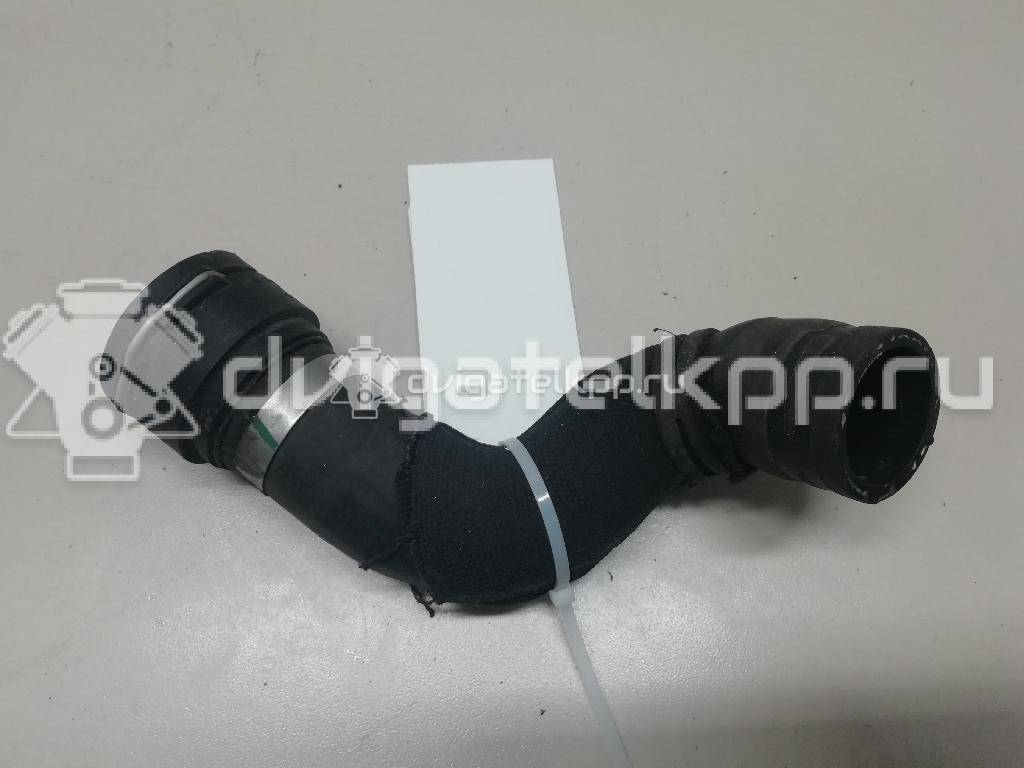 Фото Патрубок радиатора  8k0121051c для audi A4 [B8] {forloop.counter}}