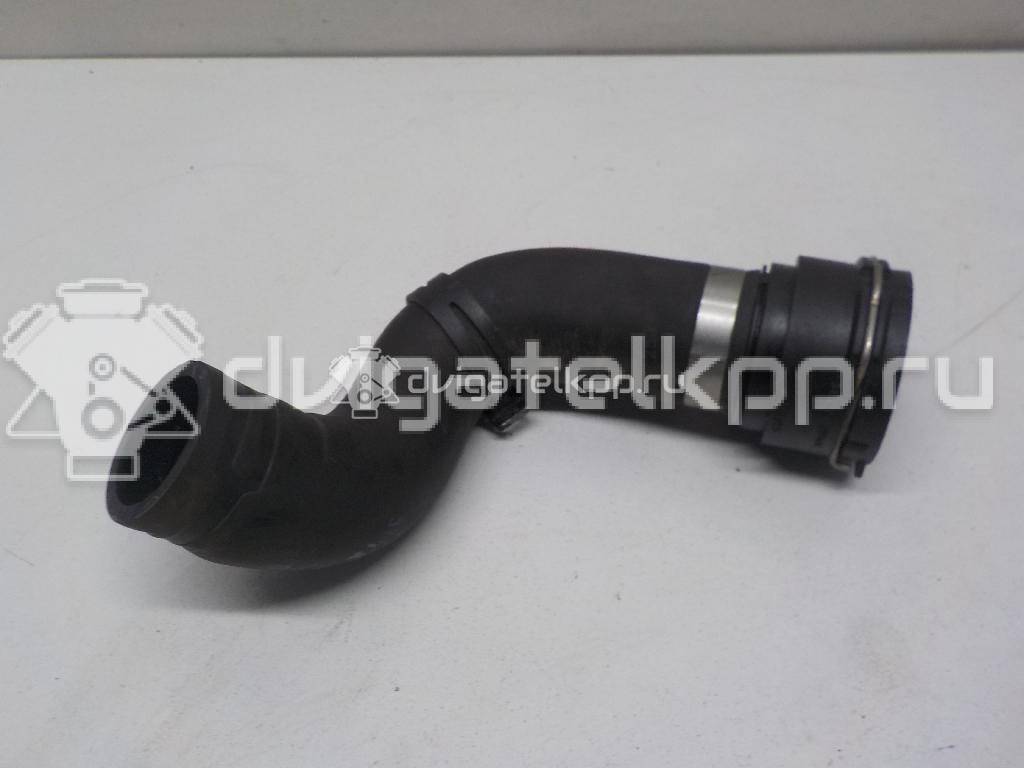 Фото Патрубок радиатора  8k0121051c для audi A4 [B8] {forloop.counter}}