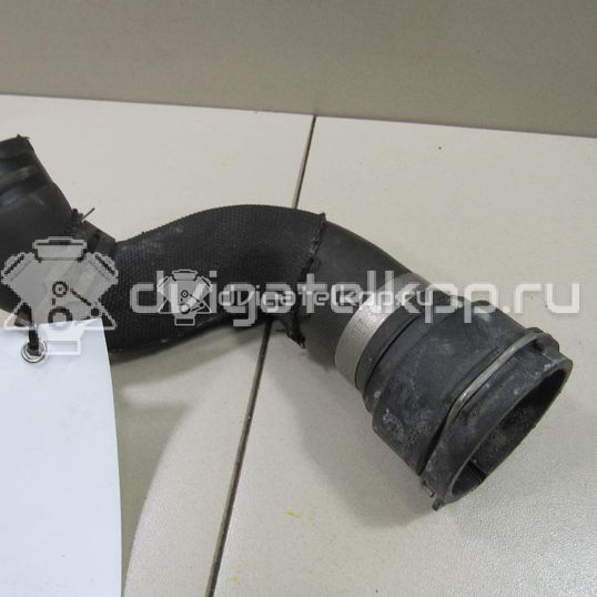 Фото Патрубок радиатора  8k0121051c для audi A4 [B8]