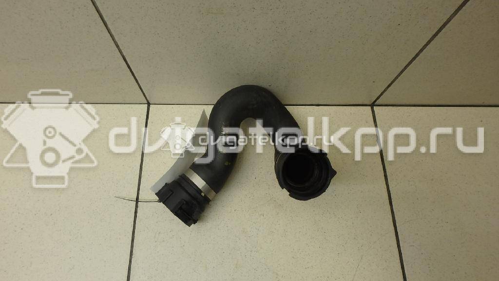 Фото Патрубок радиатора  8K0121101J для audi A4 [B8] {forloop.counter}}