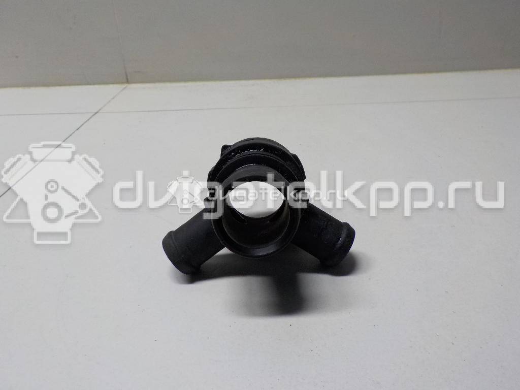 Фото Фланец / тройник  8k0122293b для audi A4 [B8] {forloop.counter}}