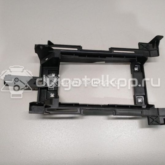 Фото Кронштейн (сопут. товар)  8K0863531A для audi A4 [B8]