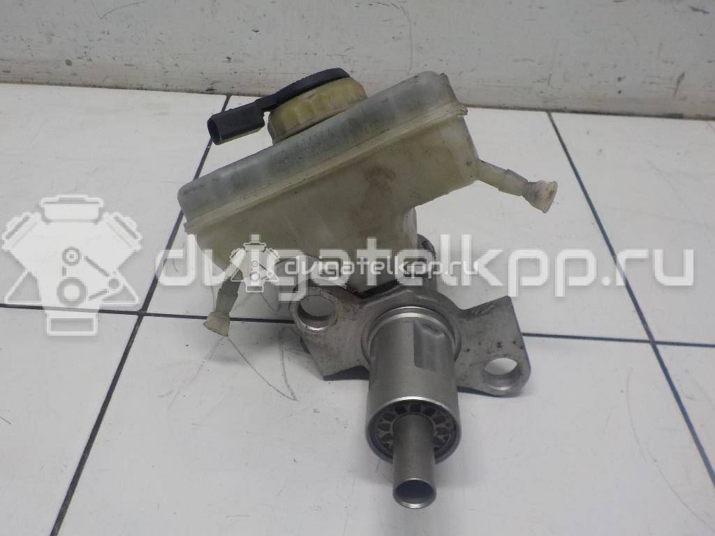 Фото Цилиндр тормозной главный  8k0611021a для Audi A5 / A4 / Q5 {forloop.counter}}
