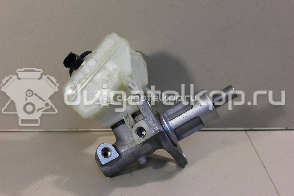 Фото Цилиндр тормозной главный  8k0611021a для Audi A5 / A4 / Q5 {forloop.counter}}