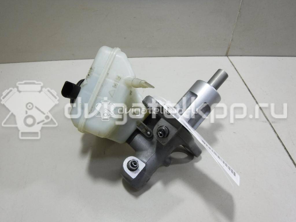 Фото Цилиндр тормозной главный  8K0611021A для Audi A5 / A4 / Q5 {forloop.counter}}