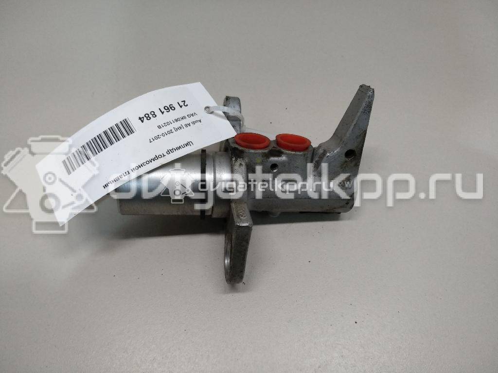 Фото Цилиндр тормозной главный  8K0611021B для Audi A8 / A5 / A4 {forloop.counter}}