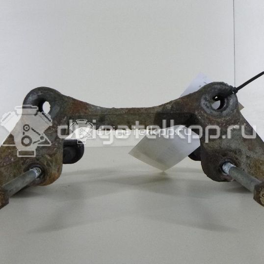 Фото Скоба суппорта переднего  8k0615125 для audi A4 [B8]