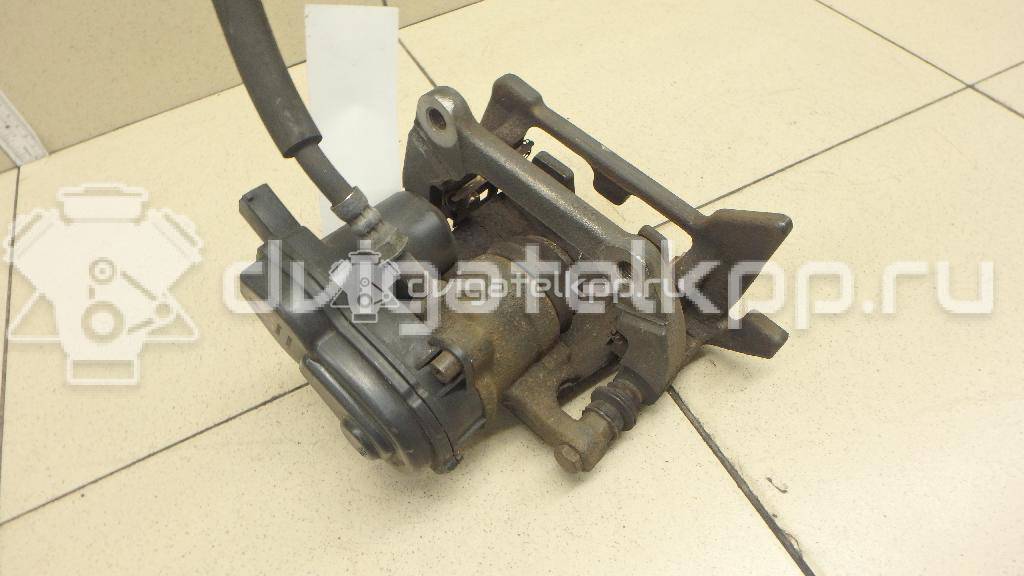 Фото Суппорт тормозной задний правый  8K0615404B для Audi A5 / A4 / Q5 {forloop.counter}}