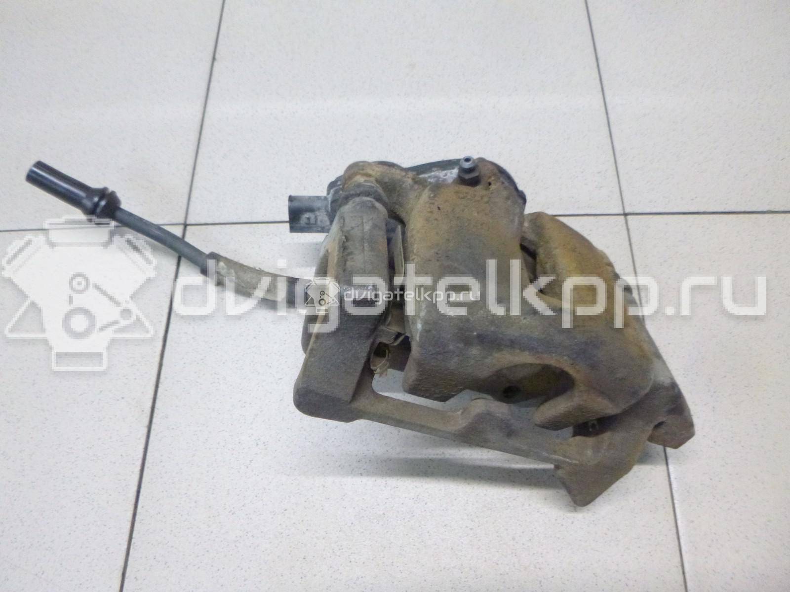 Фото Суппорт тормозной задний правый  8K0615404B для Audi A5 / A4 / Q5 {forloop.counter}}