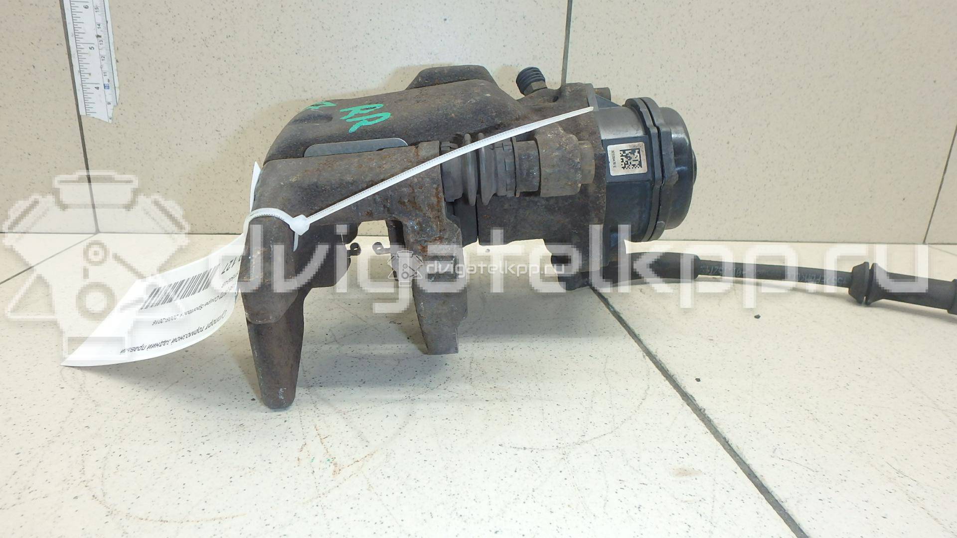 Фото Суппорт тормозной задний правый  8K0615404B для Audi A5 / A4 / Q5 {forloop.counter}}
