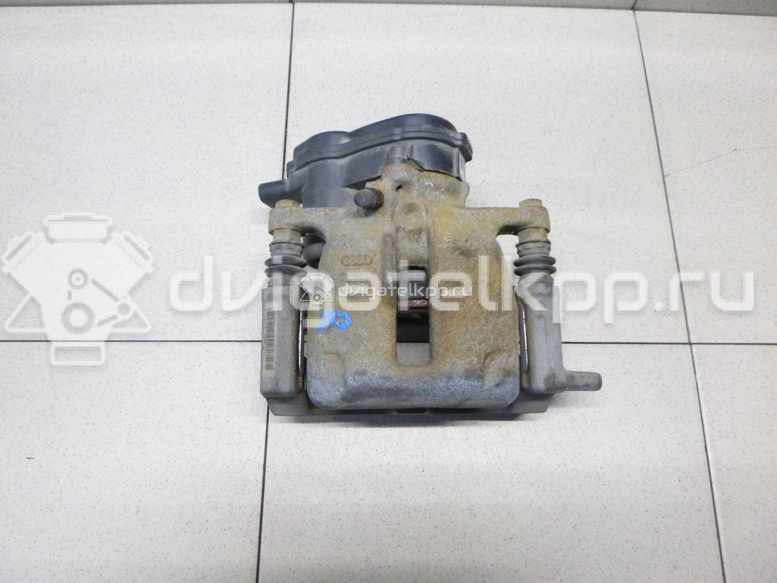 Фото Суппорт тормозной задний правый  8K0615404E для Audi A5 / A4 / Q5 {forloop.counter}}