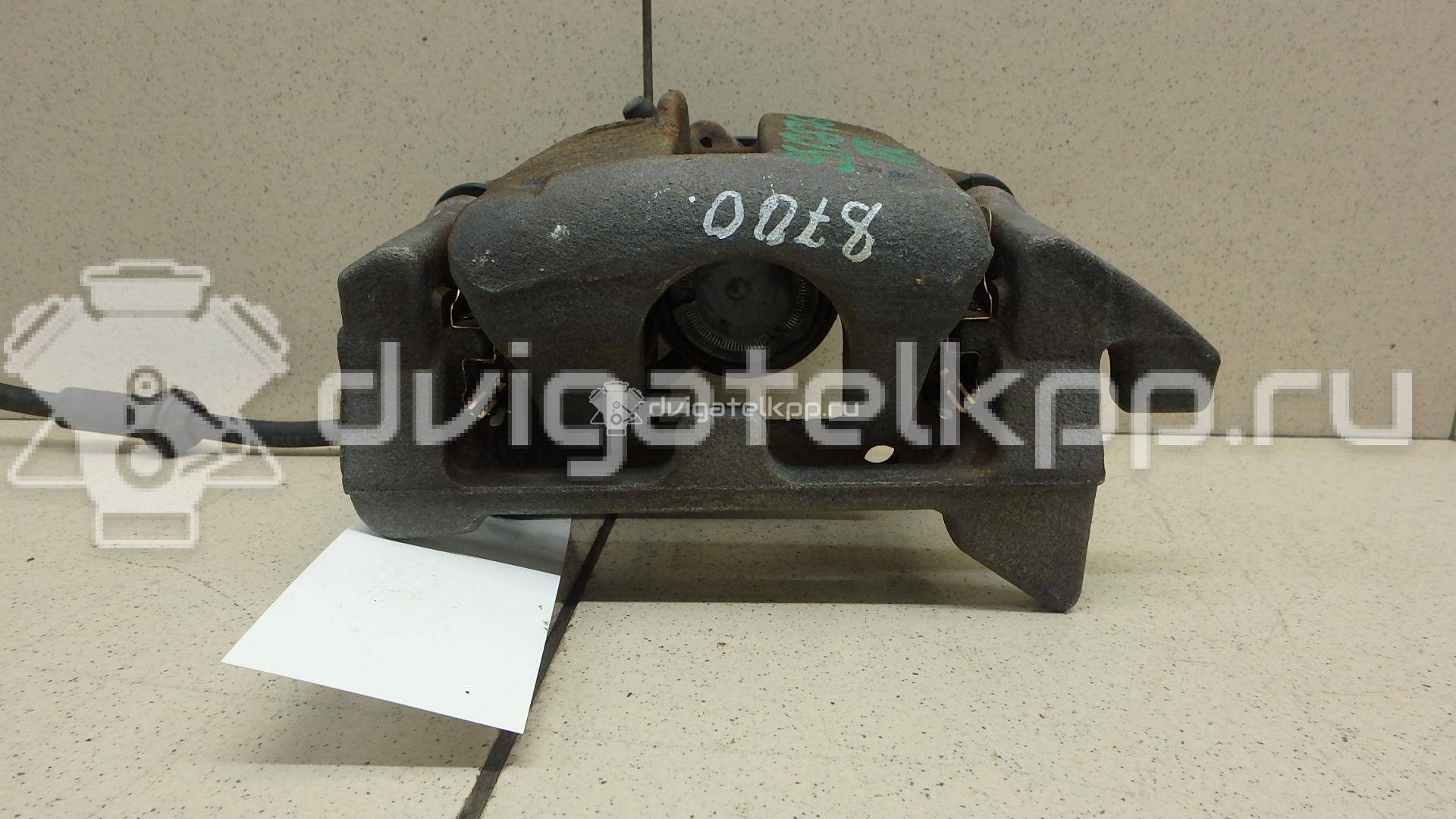 Фото Суппорт тормозной задний правый  8K0615404E для Audi A5 / A4 / Q5 {forloop.counter}}