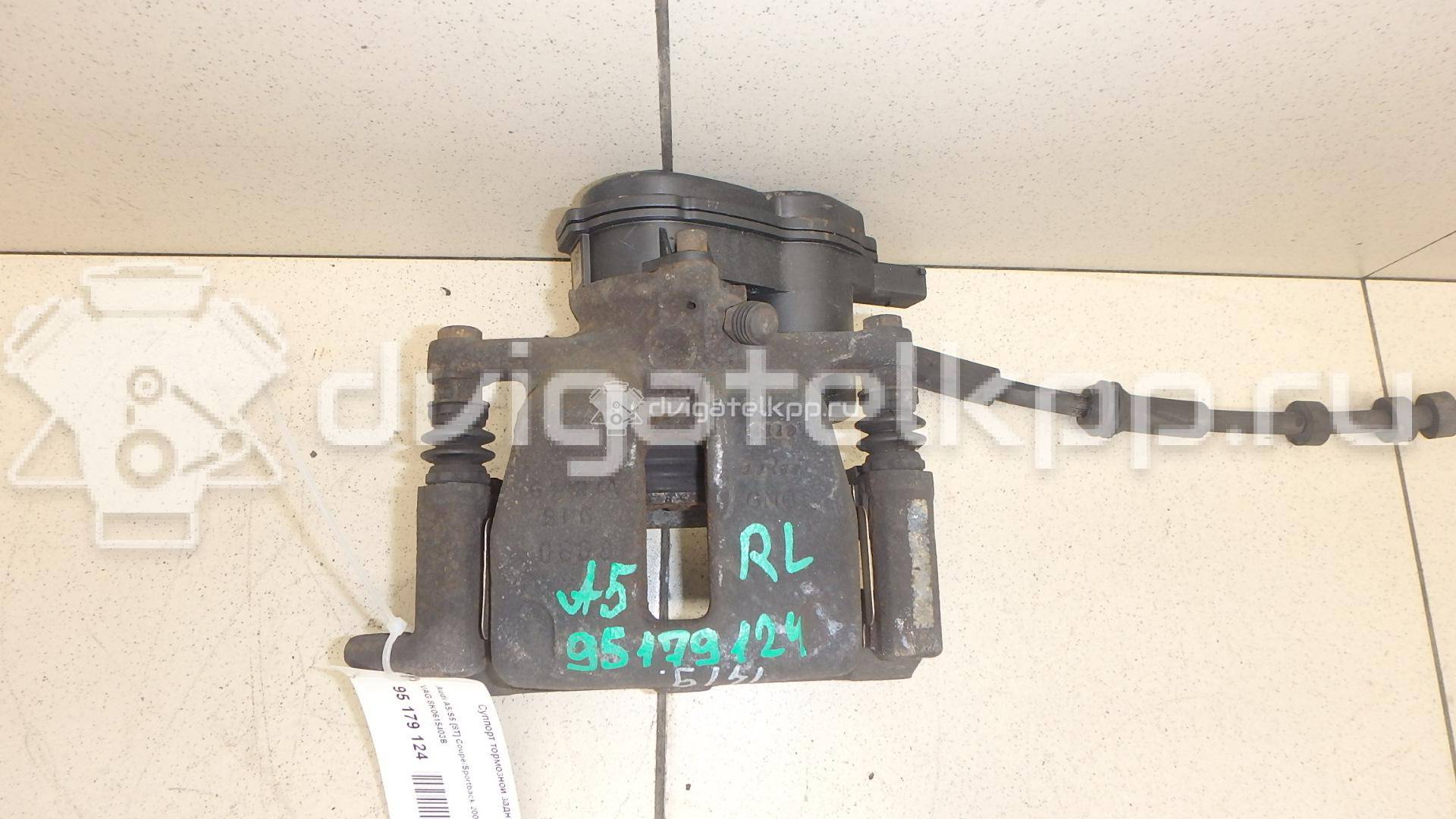 Фото Суппорт тормозной задний левый  8K0615403B для Audi A5 / A4 / Q5 {forloop.counter}}