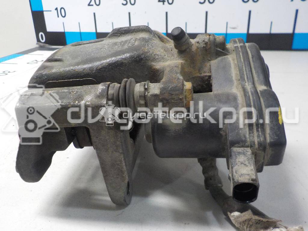 Фото Суппорт тормозной задний левый  8K0615403E для Audi A5 / A4 / Q5 {forloop.counter}}