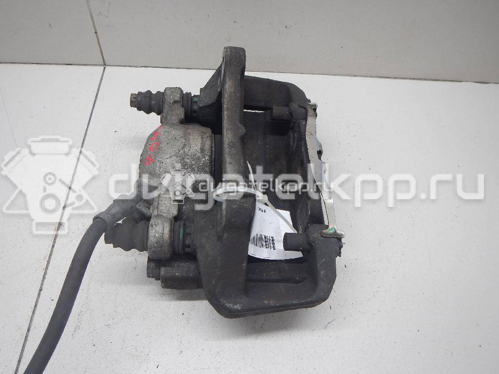 Фото Суппорт тормозной передний правый  8K0615124B для Audi A5 / A4 {forloop.counter}}