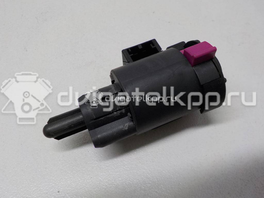 Фото Датчик включения стопсигнала  4F0945459B для Audi A4 / A6 / A5 / A8 / Q5 {forloop.counter}}