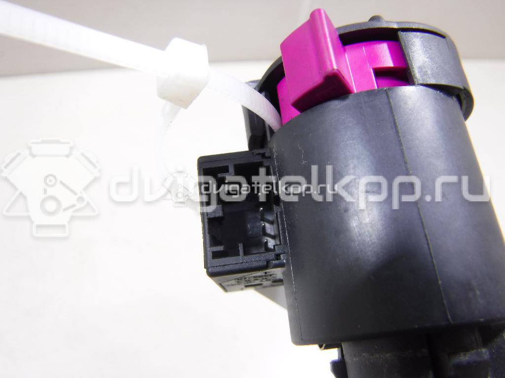 Фото Датчик включения стопсигнала  4F0945459B для Audi A4 / A6 / A5 / A8 / Q5 {forloop.counter}}
