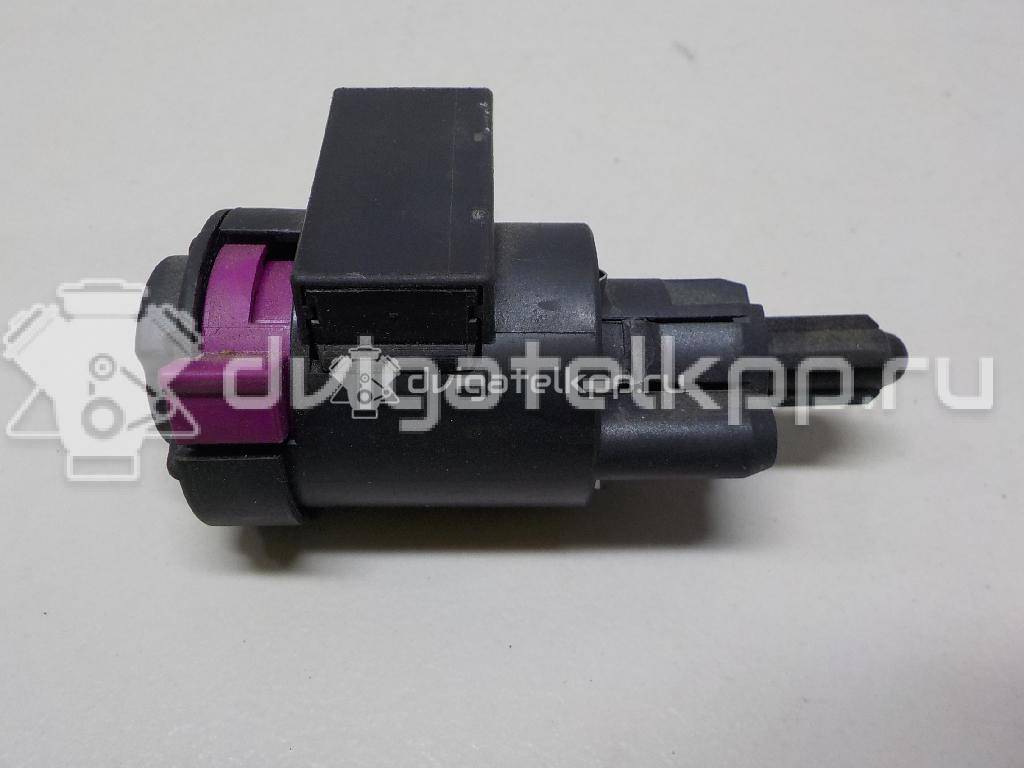 Фото Датчик включения стопсигнала  4F0945459B для Audi A4 / A6 / A5 / A8 / Q5 {forloop.counter}}