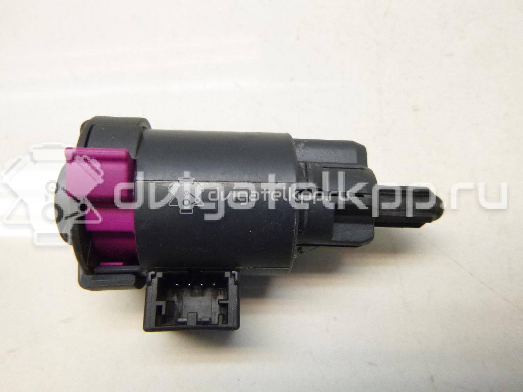 Фото Датчик включения стопсигнала  4F0945459B для Audi A4 / A6 / A5 / A8 / Q5 {forloop.counter}}