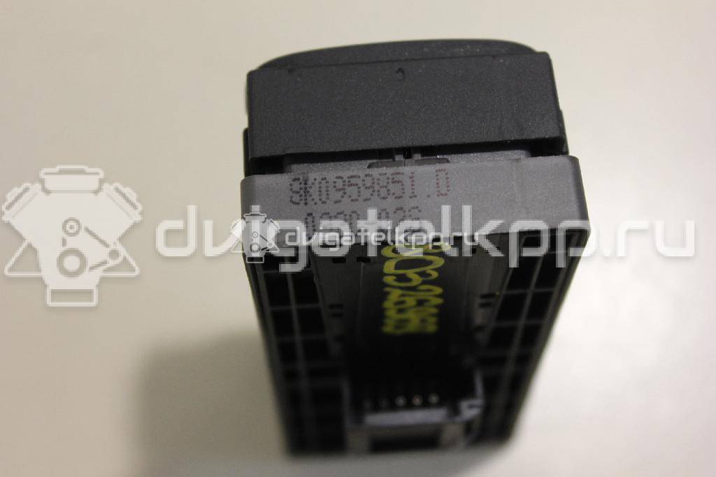 Фото Блок управления стеклоподъемниками  8K0959851D для Audi A5 / A4 / Q5 {forloop.counter}}