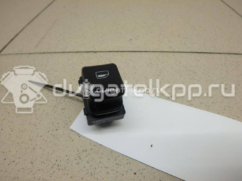 Фото Кнопка стеклоподъемника  8K0959855A для Audi A5 / A4 / Q5 {forloop.counter}}