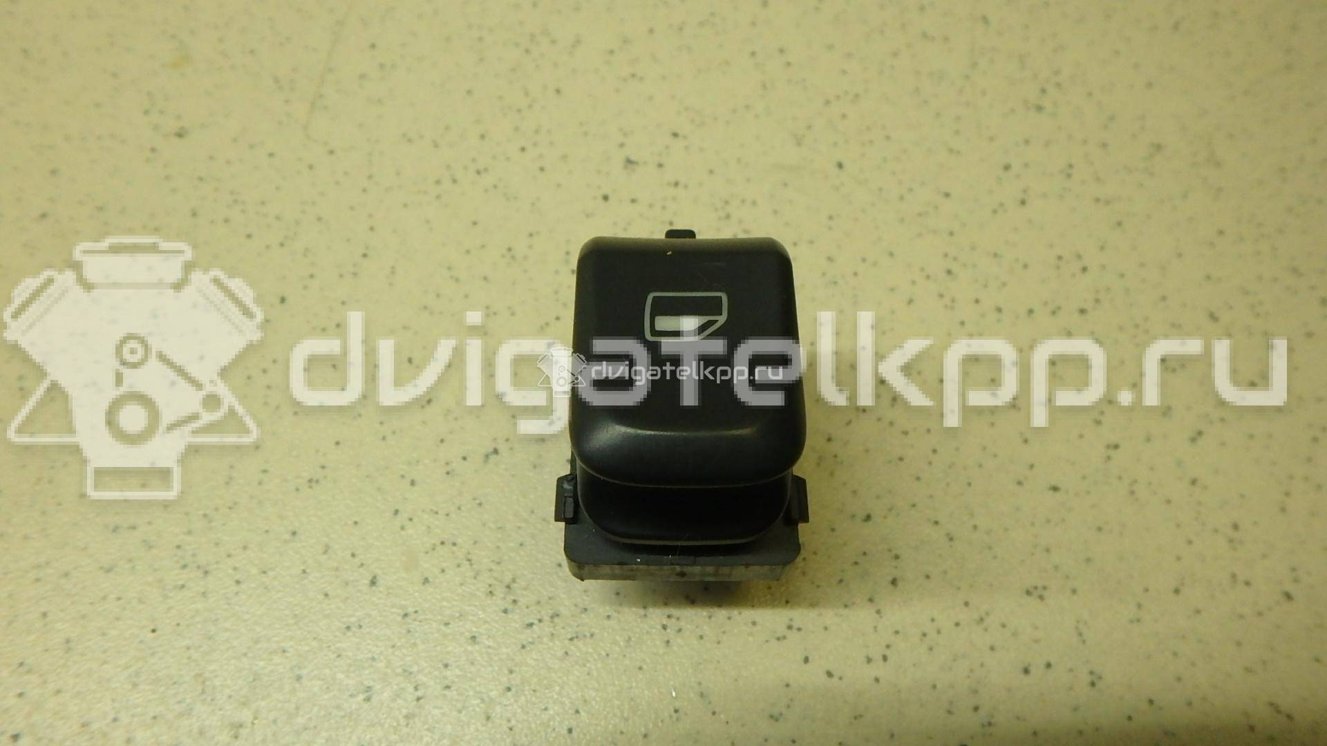 Фото Кнопка стеклоподъемника  8k0959855a для Audi A5 / A4 / Q5 {forloop.counter}}
