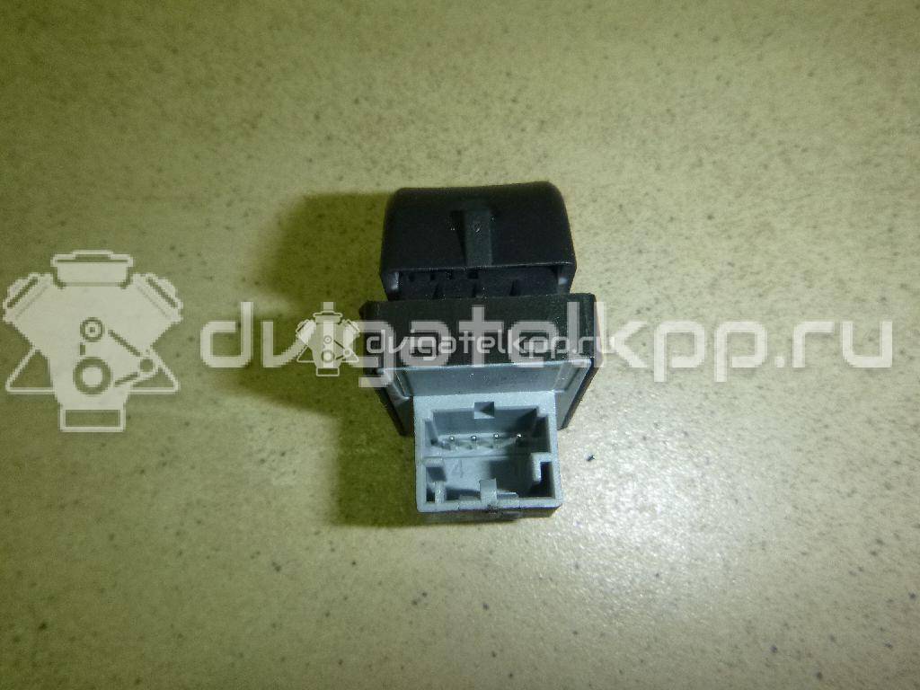 Фото Кнопка стеклоподъемника  8K0959855A для Audi A5 / A4 / Q5 {forloop.counter}}