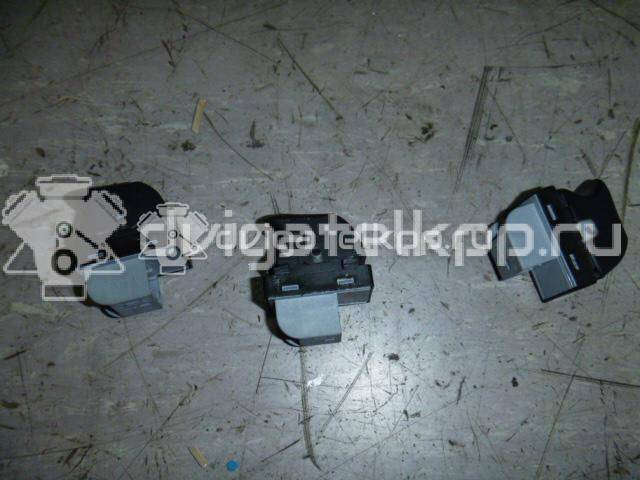 Фото Кнопка стеклоподъемника  8K0959855A для Audi A5 / A4 / Q5 {forloop.counter}}