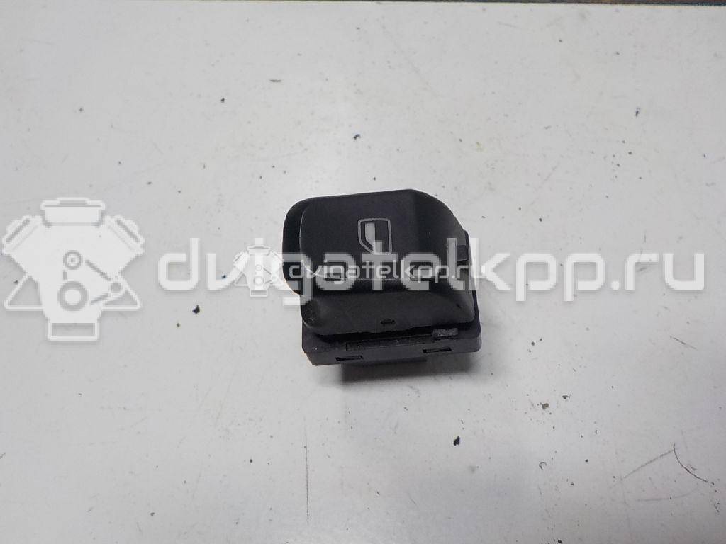 Фото Кнопка стеклоподъемника  8K0959855A для Audi A5 / A4 / Q5 {forloop.counter}}