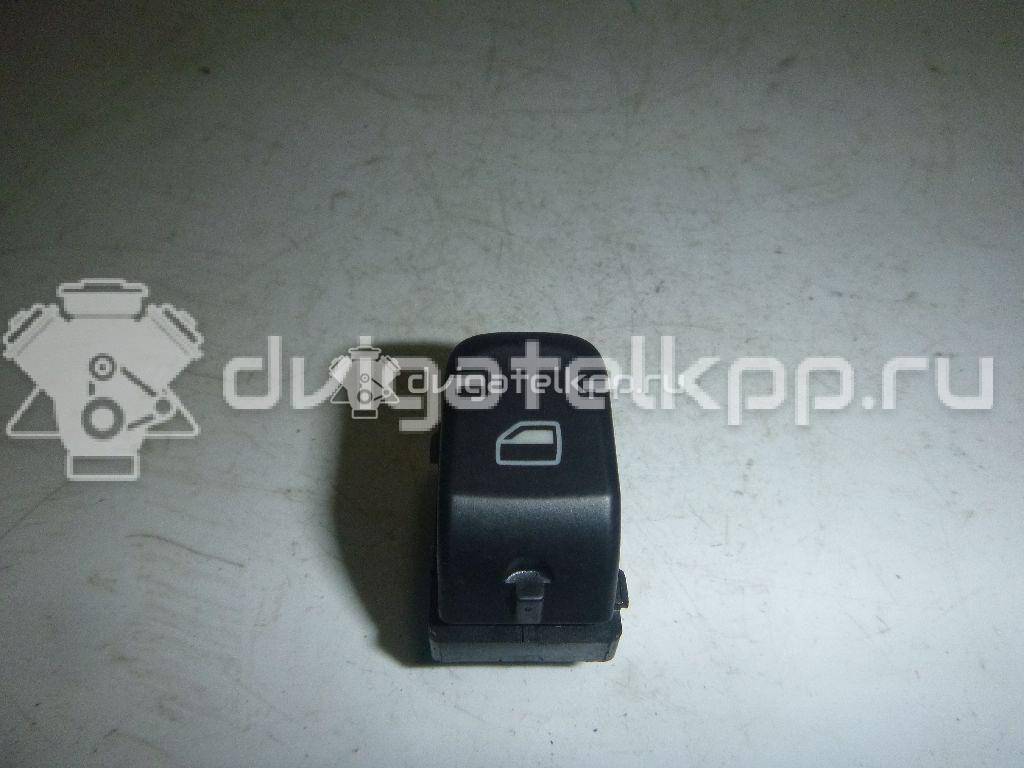 Фото Кнопка стеклоподъемника  8K0959855A для Audi A5 / A4 / Q5 {forloop.counter}}
