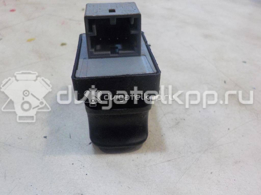 Фото Кнопка стеклоподъемника  8K0959855A для Audi A5 / A4 / Q5 {forloop.counter}}