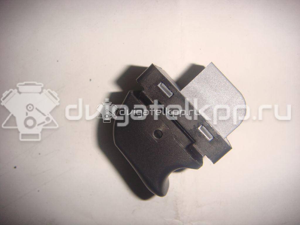 Фото Кнопка стеклоподъемника  8K0959855A для Audi A5 / A4 / Q5 {forloop.counter}}