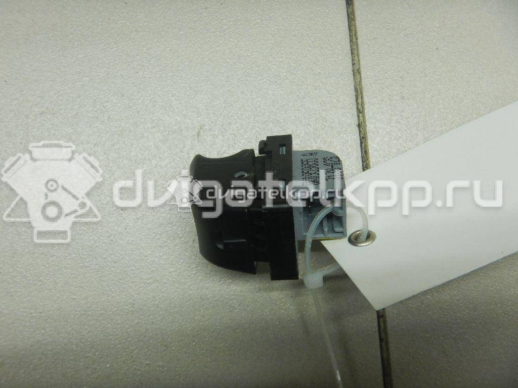 Фото Кнопка стеклоподъемника  8k0959855a для Audi A5 / A4 / Q5 {forloop.counter}}