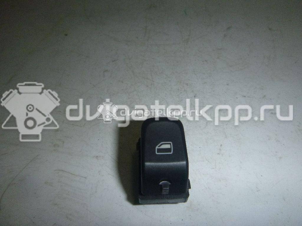 Фото Кнопка стеклоподъемника  8K0959855A для Audi A5 / A4 / Q5 {forloop.counter}}