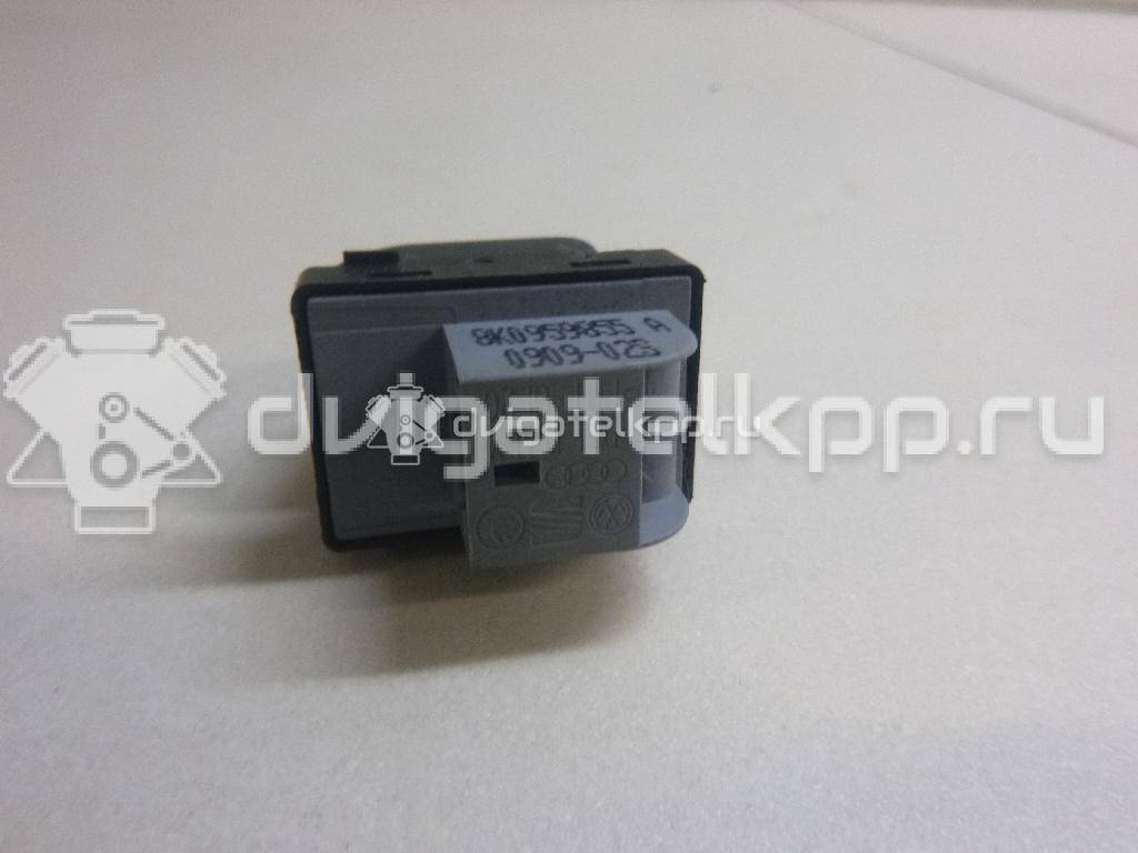Фото Кнопка стеклоподъемника  8K0959855A для Audi A5 / A4 / Q5 {forloop.counter}}