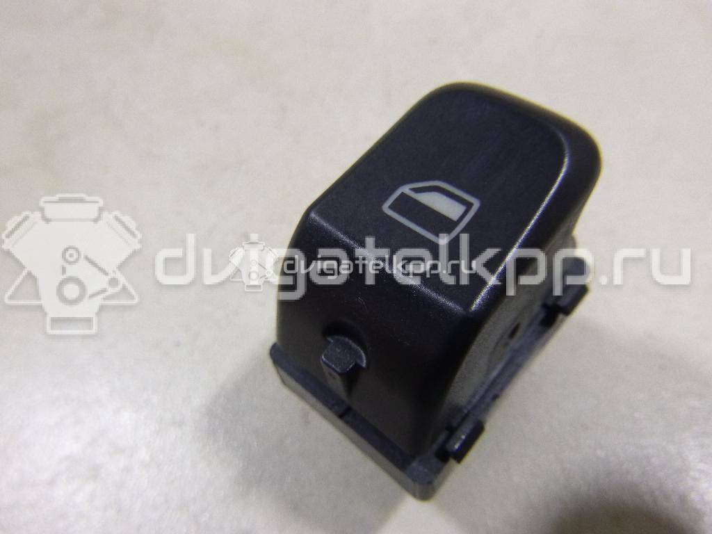 Фото Кнопка стеклоподъемника  8k0959855a для Audi A5 / A4 / Q5 {forloop.counter}}