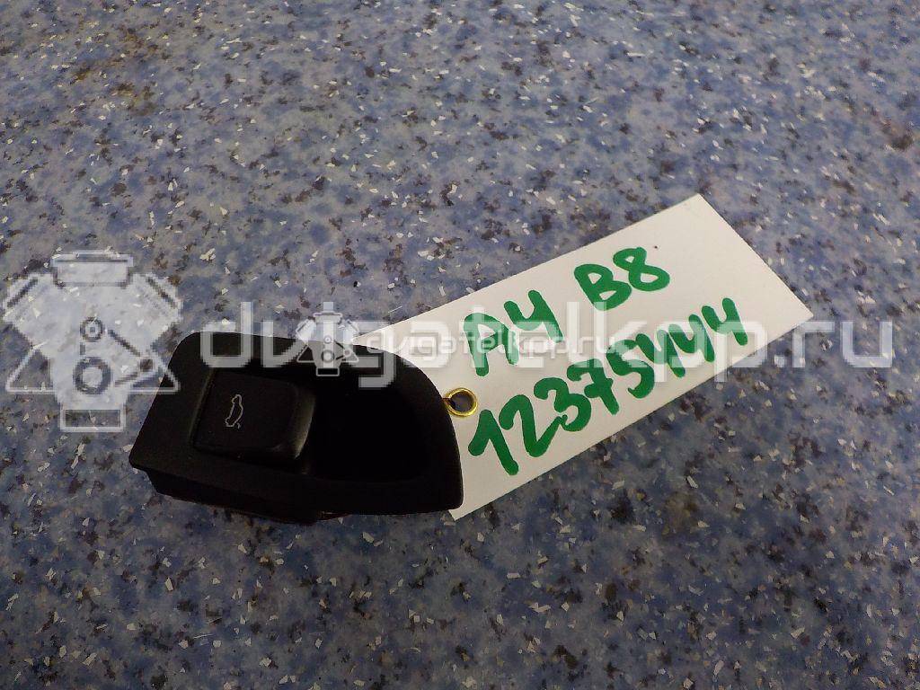 Фото Кнопка открывания багажника  8k0959831a для Audi A5 / A4 / Q5 {forloop.counter}}