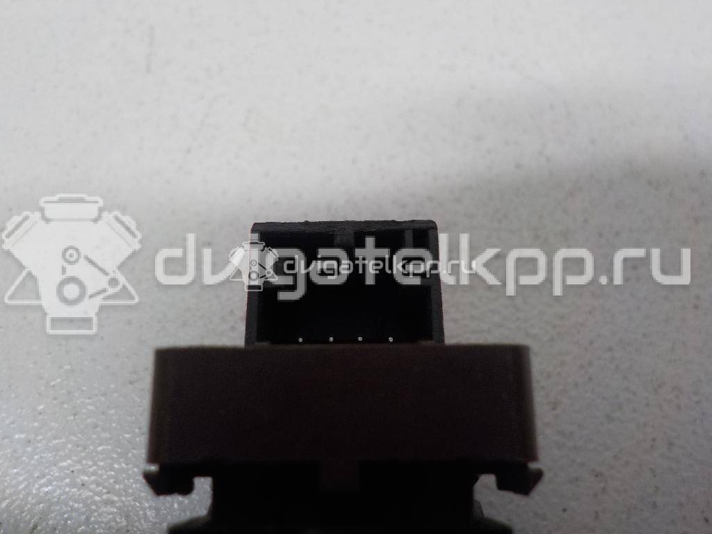 Фото Кнопка открывания багажника  8k0959831a для Audi A5 / A4 / Q5 {forloop.counter}}