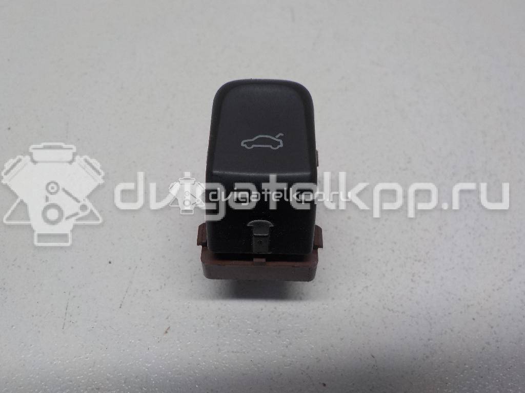 Фото Кнопка открывания багажника  8k0959831a для Audi A5 / A4 / Q5 {forloop.counter}}