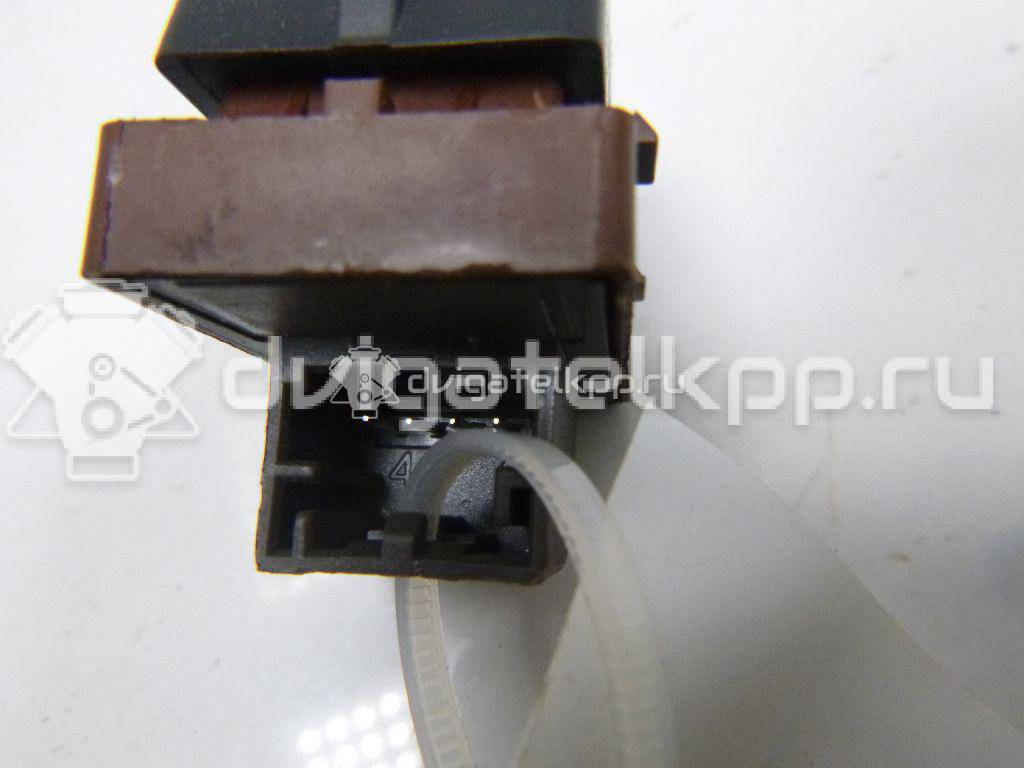 Фото Кнопка открывания багажника  8k0959831a для Audi A5 / A4 / Q5 {forloop.counter}}