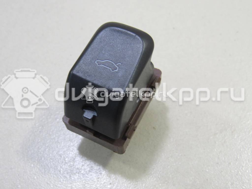 Фото Кнопка открывания багажника  8k0959831a для Audi A5 / A4 / Q5 {forloop.counter}}