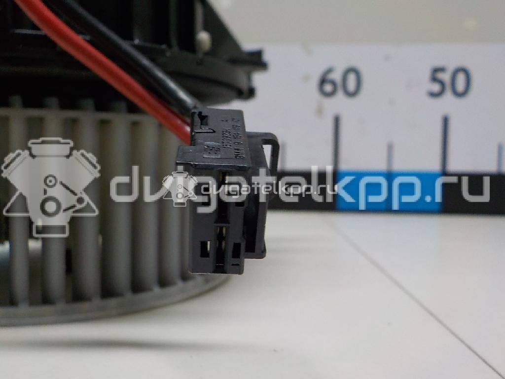 Фото Моторчик отопителя  8T1820021 для Audi A5 / A4 / Q5 {forloop.counter}}