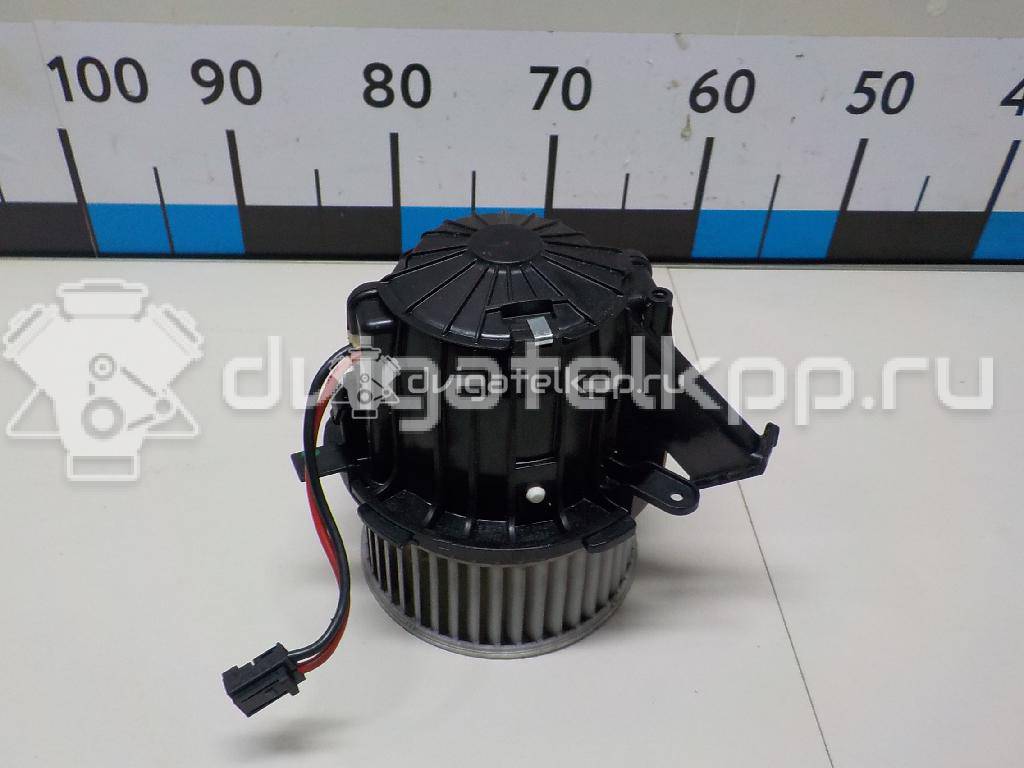 Фото Моторчик отопителя  8T1820021 для Audi A5 / A4 / Q5 {forloop.counter}}