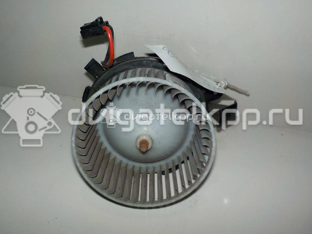 Фото Моторчик отопителя  8t1820021 для Audi A5 / A4 / Q5 {forloop.counter}}