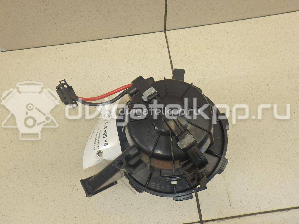 Фото Моторчик отопителя  8K1820021C для Audi A5 / A4 / Q5 {forloop.counter}}