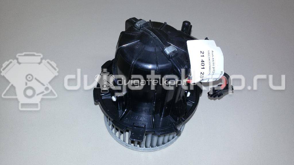 Фото Моторчик отопителя  8k1820021c для Audi A5 / A4 / Q5 {forloop.counter}}