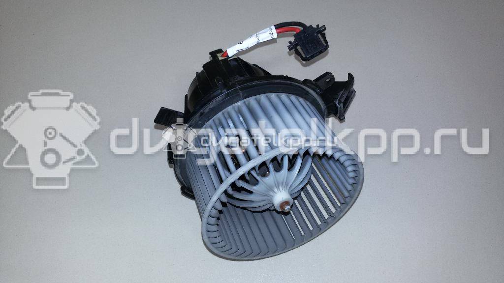 Фото Моторчик отопителя  8k1820021c для Audi A5 / A4 / Q5 {forloop.counter}}
